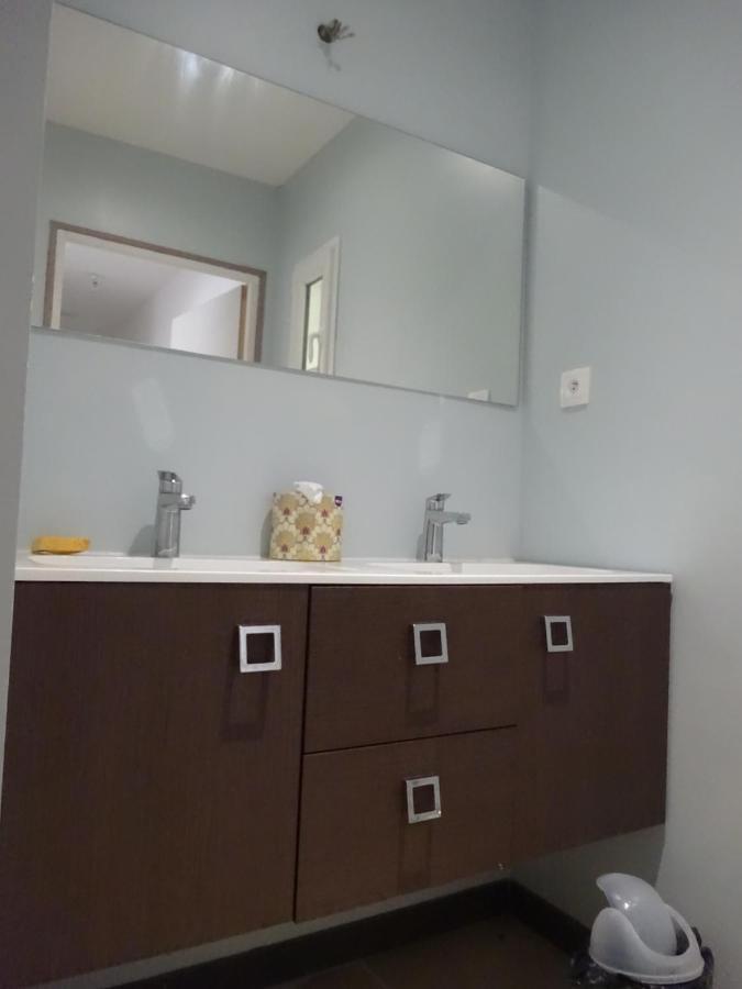 Renovation Proche Et Holiday home Landevieille